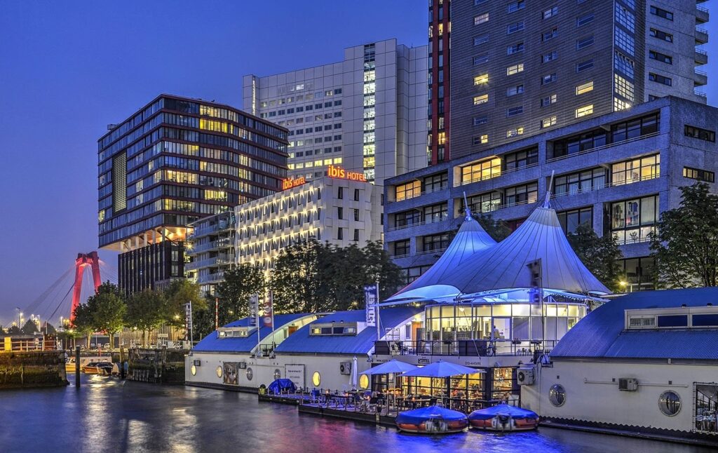 H2otel hotel boeken in Rotterdam België bij Hotelboeken.be
