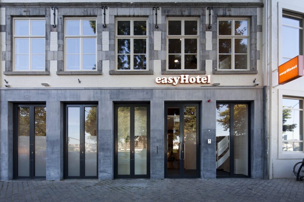 easyHotel Maastricht City Centre hotel boeken in Maastricht België bij Hotelboeken.be