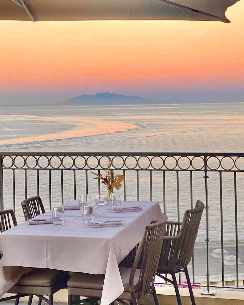 Hôtel des Gouverneurs hotel boeken in Bastia België bij Hotelboeken.be