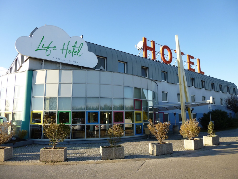 Life Hotel hotel boeken in Fischamend België bij Hotelboeken.be