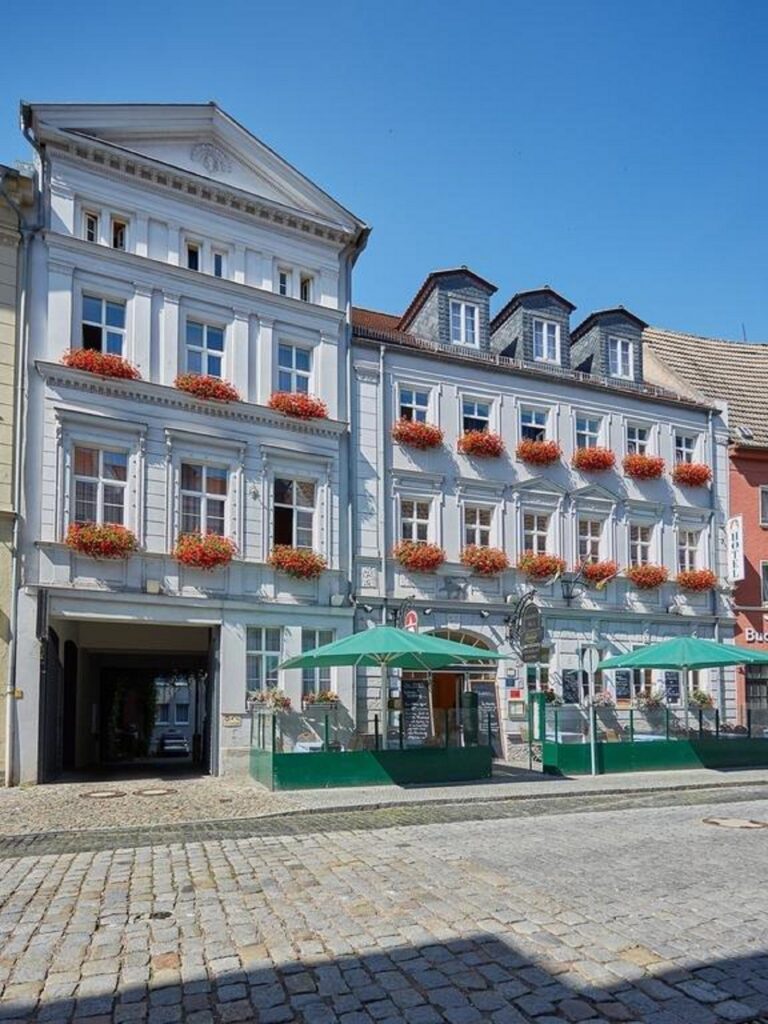 Askania Hotel & Brauhaus Bernburg hotel boeken in 0 België bij Hotelboeken.be
