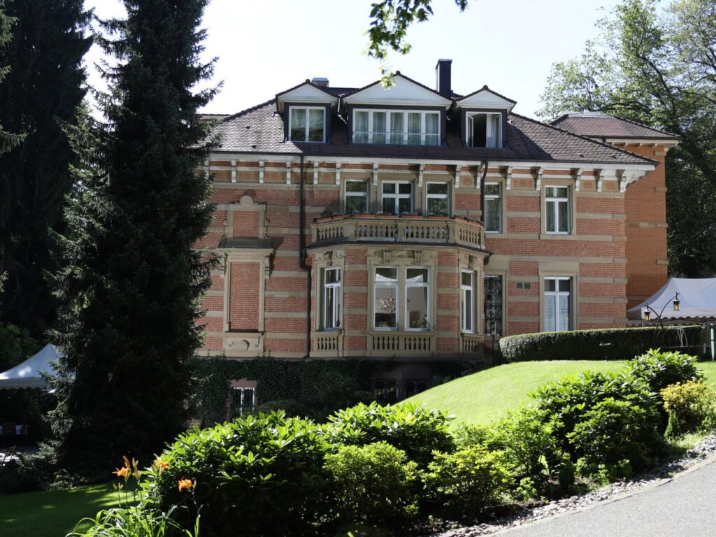Hotel-Restaurant Villa Hammerschmiede hotel boeken in 1 België bij Hotelboeken.be