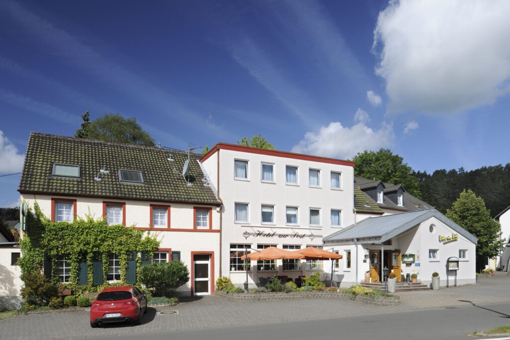 Hotel zur Post Deudesfeld hotel boeken in 1 België bij Hotelboeken.be
