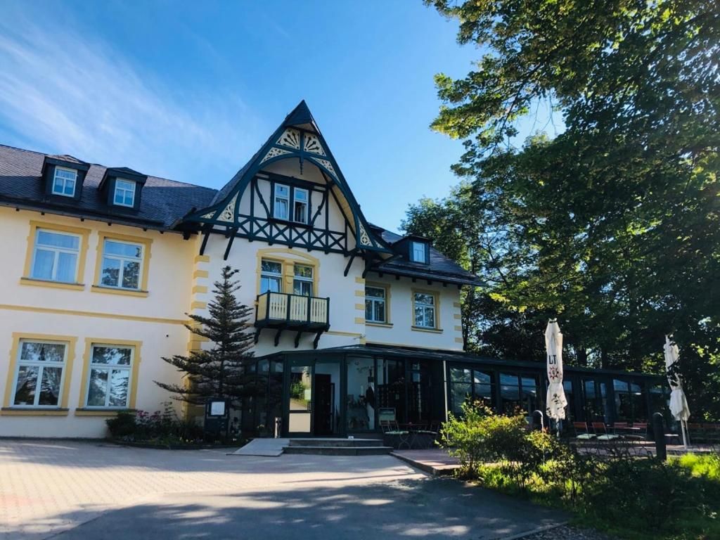 Parkhotel Waldschlösschen hotel boeken in 1 België bij Hotelboeken.be